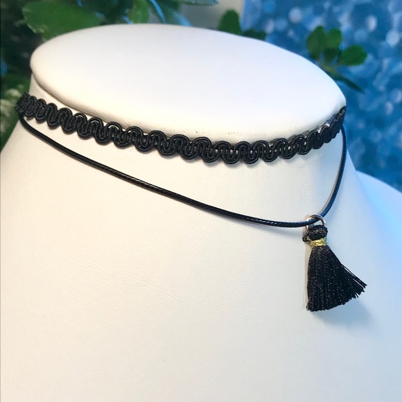 Girls Choker Necklace - Picture 2 of 5